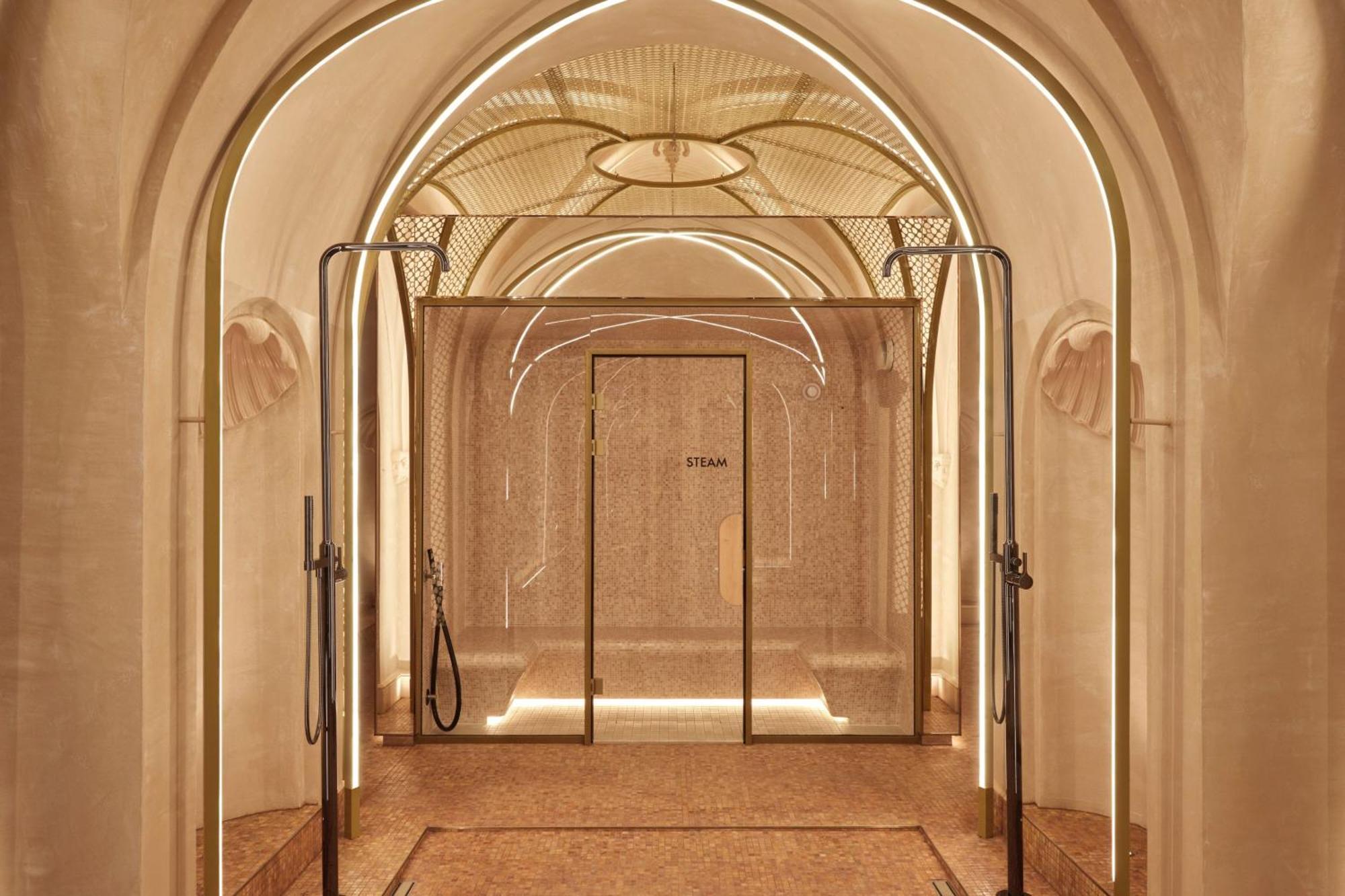 W Budapest Budapeste Exterior foto