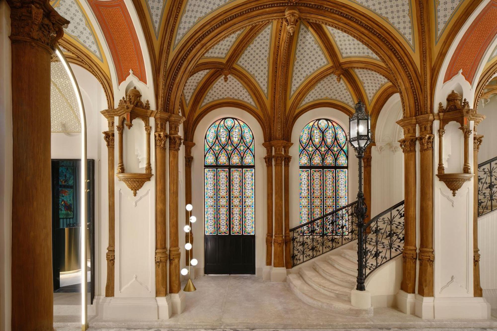 W Budapest Budapeste Exterior foto